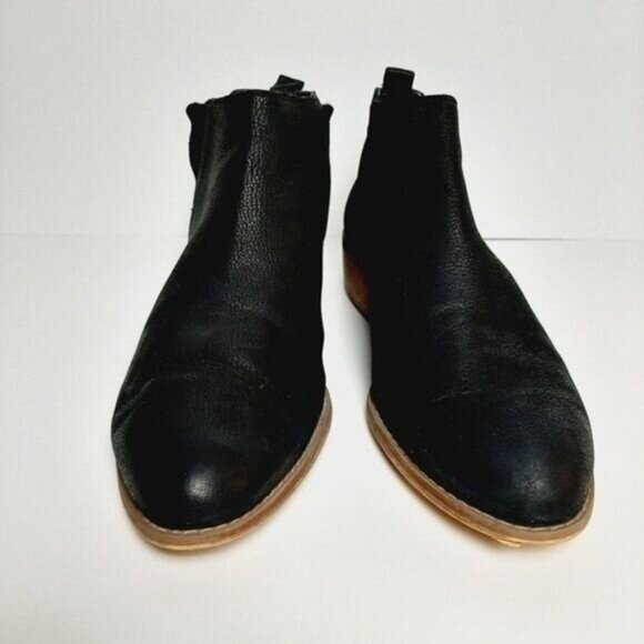 BP Nordstrom Chelsea Short Bootie Black Leather Low Heel Sz 8.5 - Picture 4 of 14